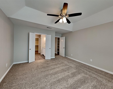 2839 Park Place Drive - Photo Thumbnail 6