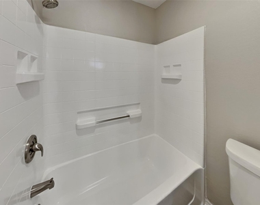 2839 Park Place Drive - Photo Thumbnail 16