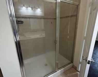 9080 Preston Place - Photo Thumbnail 12