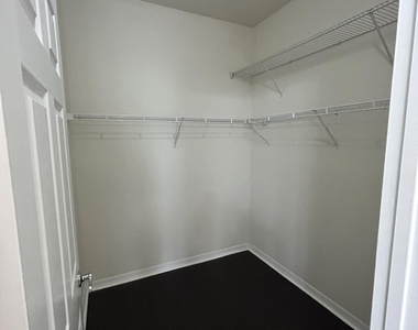 9080 Preston Place - Photo Thumbnail 14