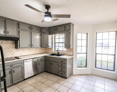 1333 Friars Street - Photo Thumbnail 13