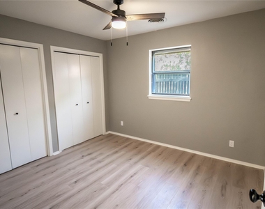 1333 Friars Street - Photo Thumbnail 17