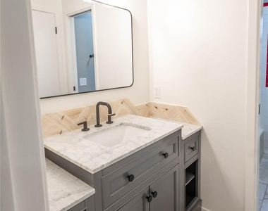 1333 Friars Street - Photo Thumbnail 20