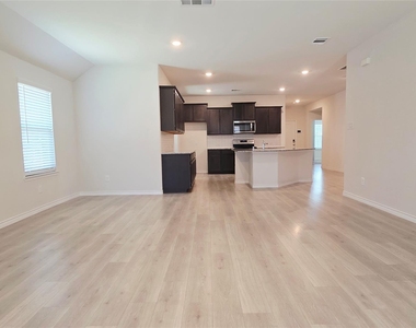 266 Canyon Crest Way - Photo Thumbnail 10