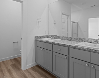 8536 Big Apple Drive - Photo Thumbnail 11