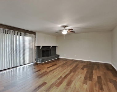 4644 Ringgold Lane - Photo Thumbnail 1