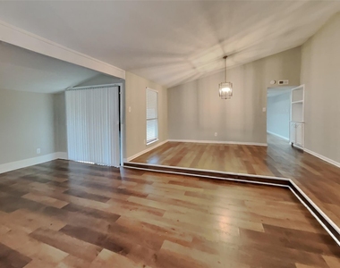 4644 Ringgold Lane - Photo Thumbnail 15