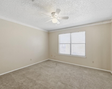 1371 S 11th Street - Photo Thumbnail 17