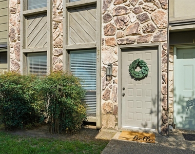 1371 S 11th Street - Photo Thumbnail 1