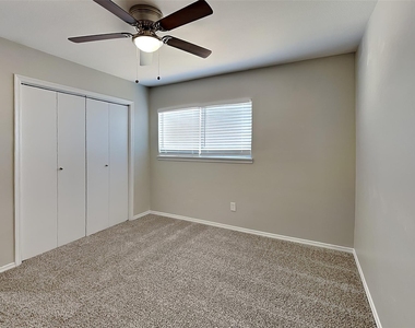 845 Whitehall Drive - Photo Thumbnail 13
