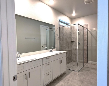 9772 Staffordshire Road - Photo Thumbnail 11
