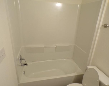709 S 5th Street - Photo Thumbnail 26