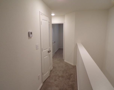 709 S 5th Street - Photo Thumbnail 21