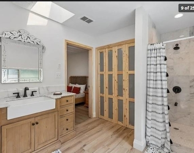 1212 W Murphy Road - Photo Thumbnail 9