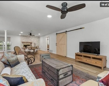 1212 W Murphy Road - Photo Thumbnail 16