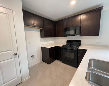3721 Harper Street - Photo Thumbnail 5