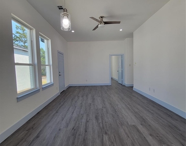3336 Noor Street - Photo Thumbnail 9