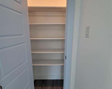 3336 Noor Street - Photo Thumbnail 28
