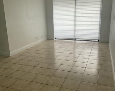 8185 Nw 7th Street - Photo Thumbnail 2