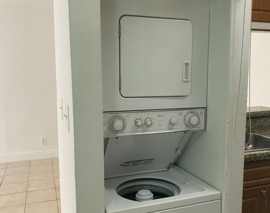 8185 Nw 7th Street - Photo Thumbnail 1