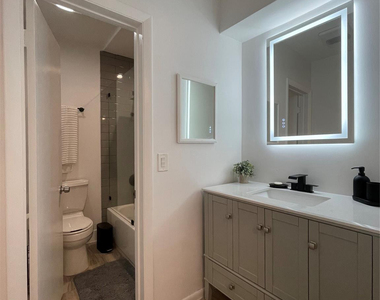 2708 Ne 14th Street Causeway - Photo Thumbnail 50