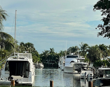 2708 Ne 14th Street Causeway - Photo Thumbnail 8
