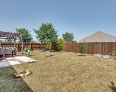 2920 Brazos Drive - Photo Thumbnail 23