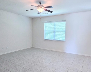 1825 Mesquite Lane - Photo Thumbnail 1