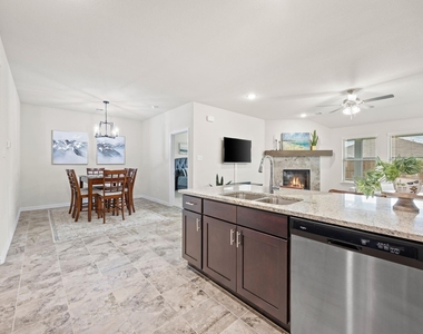 3249 Glorioso Drive - Photo Thumbnail 5