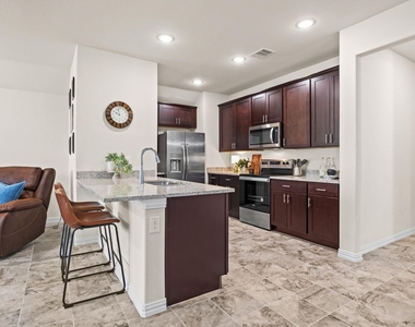 3249 Glorioso Drive - Photo Thumbnail 4