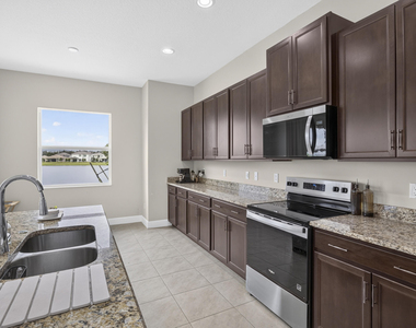13802 Prickly Cone Cove - Photo Thumbnail 7