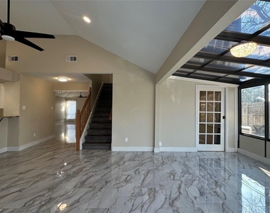 3925 Capricorn Court - Photo Thumbnail 24