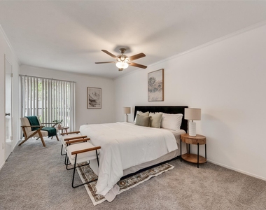7492 E Northwest Highway - Photo Thumbnail 10