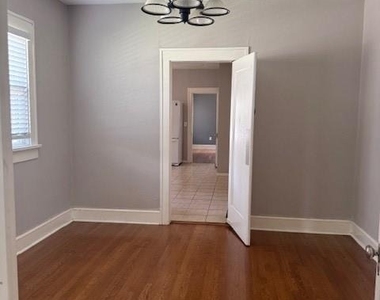 2701 Stuart Drive - Photo Thumbnail 11