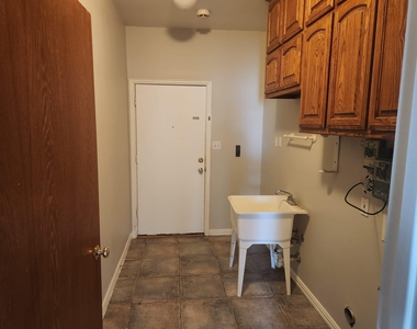 2494 Bryant Street - Photo Thumbnail 13