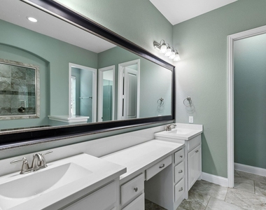 400 Warwick Boulevard - Photo Thumbnail 18