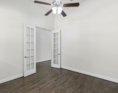 400 Warwick Boulevard - Photo Thumbnail 25
