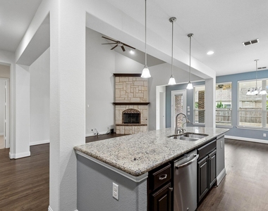 400 Warwick Boulevard - Photo Thumbnail 9