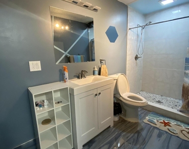 19131 Fairlawn Way - Photo Thumbnail 14