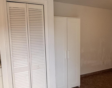 17131 Nw 44th Avenue - Photo Thumbnail 3