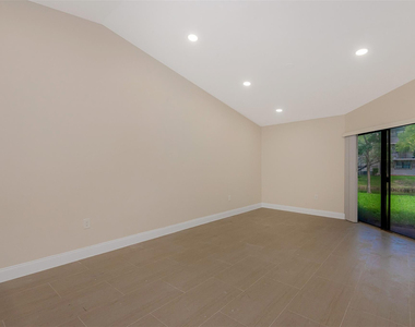 9951 Nob Hill Place - Photo Thumbnail 15