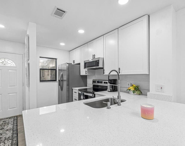 4225 N Highway A1a - Photo Thumbnail 11