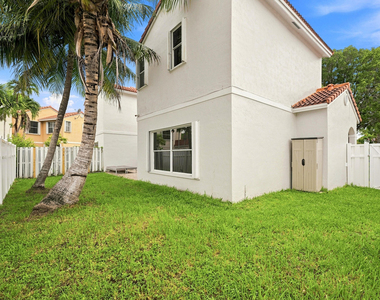 1115 Sw 180th Terrace - Photo Thumbnail 36