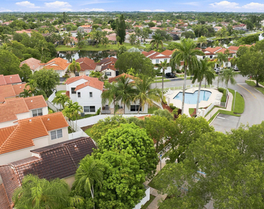 1115 Sw 180th Terrace - Photo Thumbnail 45