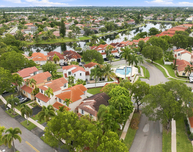 1115 Sw 180th Terrace - Photo Thumbnail 53