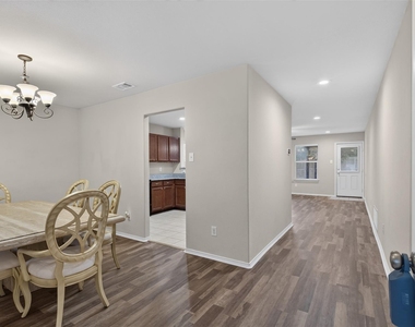 6025 Deck House Road - Photo Thumbnail 2