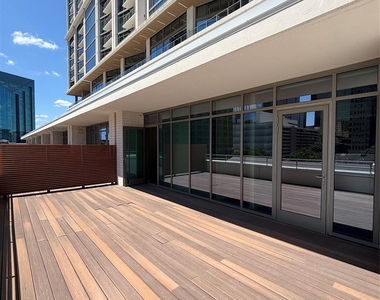 1801 N Pearl Street - Photo Thumbnail 20