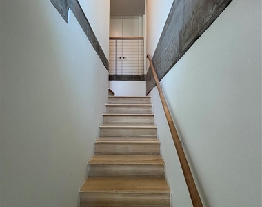 1801 N Pearl Street - Photo Thumbnail 6