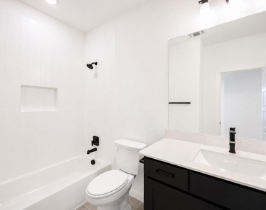 4801 Vizsla Lane - Photo Thumbnail 28