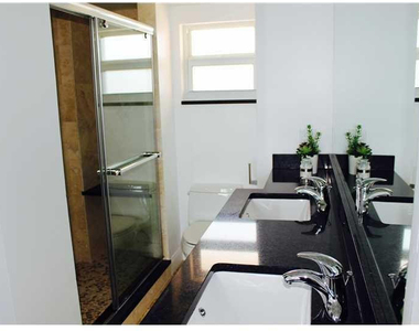 333 Ne 21st Avenue - Photo Thumbnail 15